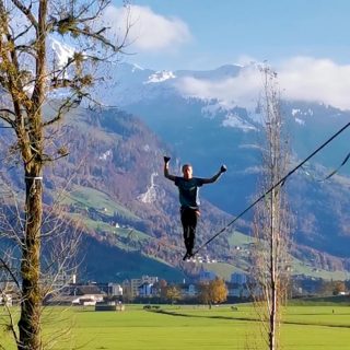 @timodermatt keeps pushing hard on the highline! Here he has sticked the "No Soup" Combo. Rolling to feet and only staying glued to the line with a toehook. Slackline: SLACKTIVITY - LSDTube 75m. 
Also follow @bouncekult for further amazing #highlinefreestyle tricks of Tim and others.
#highline #slacklife #toehook #freestylesports #gravity #balance #slackline #stans